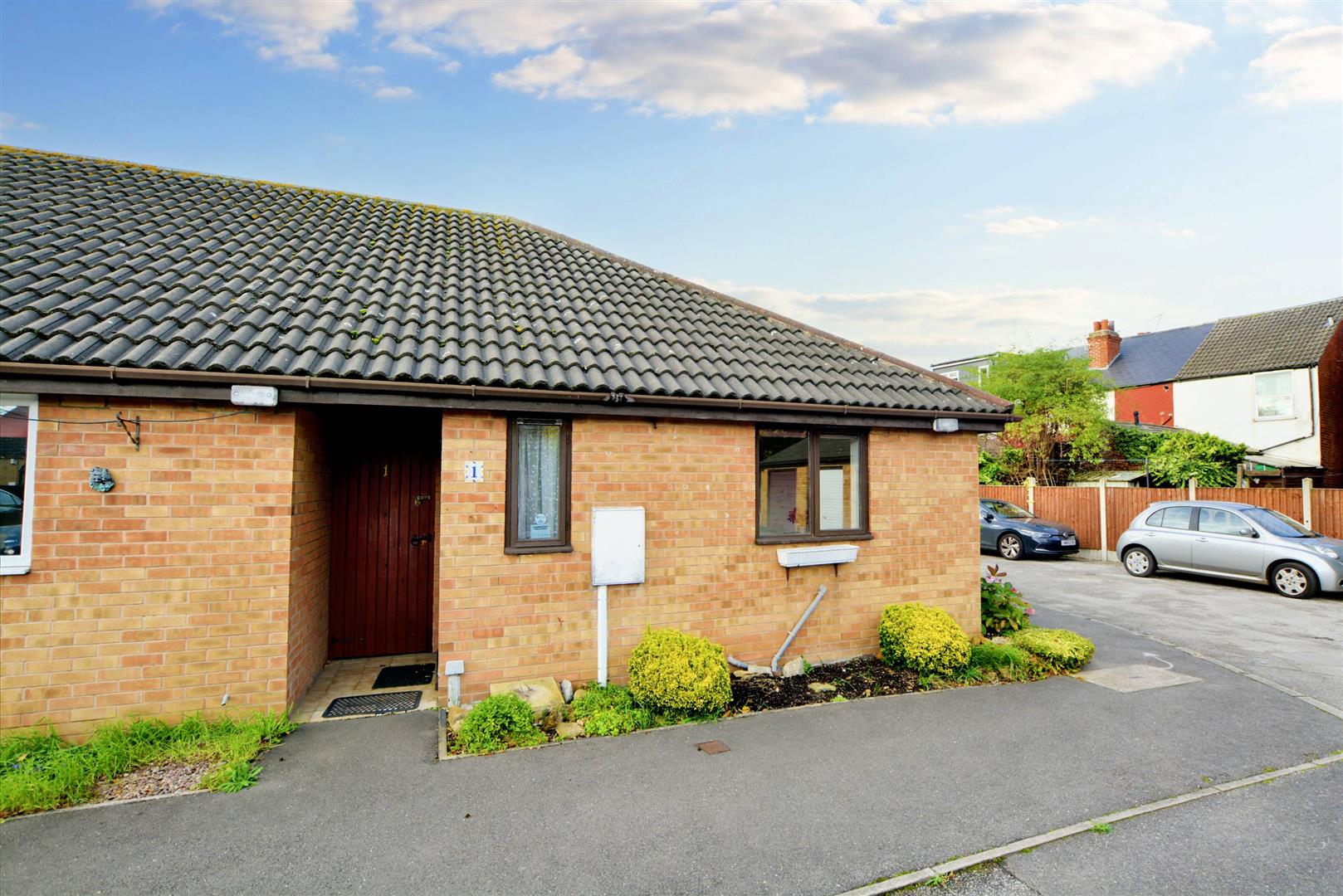 Waterside Gardens, Nottingham Robert Ellis Estate Agents